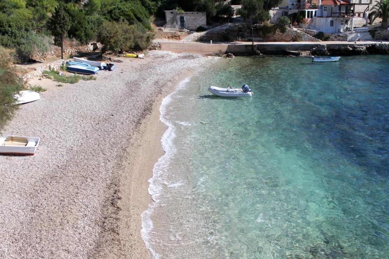 Seaside Secluded Apartments Cove Tvrdni Dolac, Hvar - 2997 Gdinj Экстерьер фото