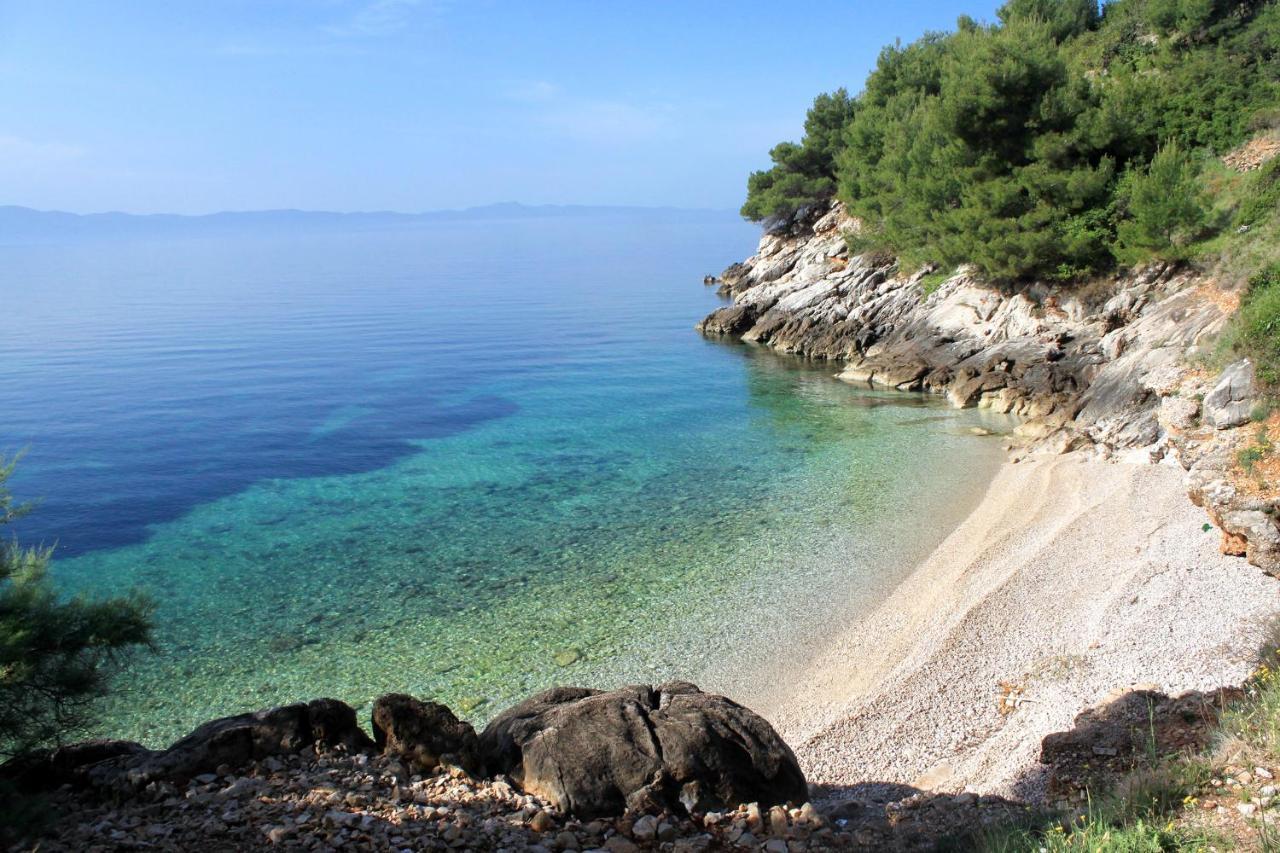 Seaside Secluded Apartments Cove Tvrdni Dolac, Hvar - 2997 Gdinj Экстерьер фото