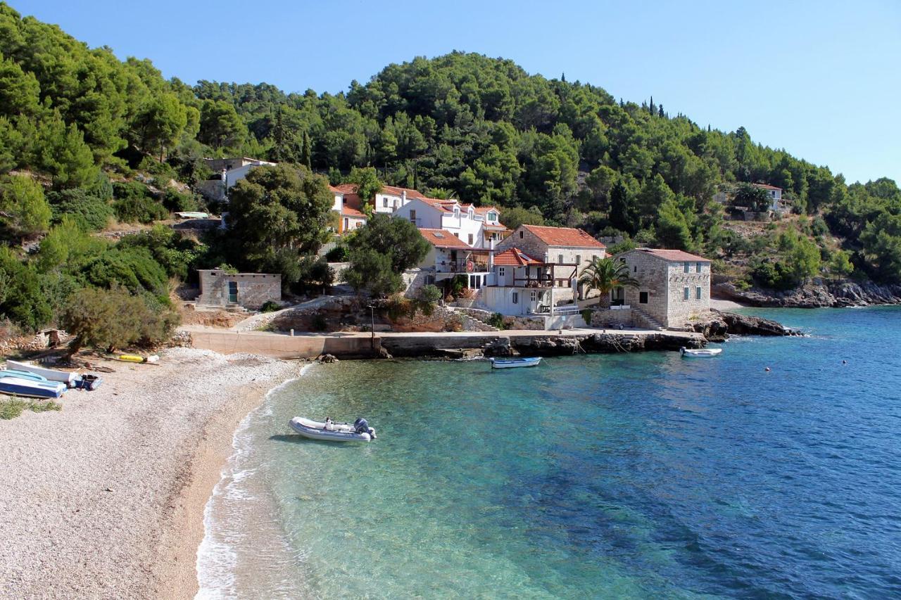 Seaside Secluded Apartments Cove Tvrdni Dolac, Hvar - 2997 Gdinj Экстерьер фото